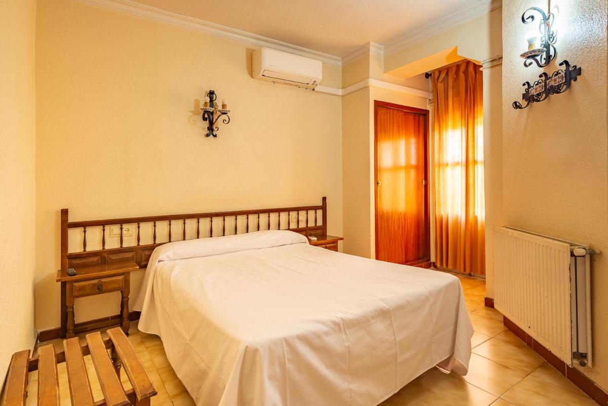 Hostal Hilaria Mazagón Exteriör bild